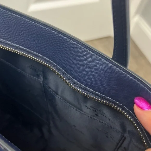 Kate Spade NWT Daily Tote Floral Statement Bag Navy Blue Bright Springtime Gift - Picture 10 of 14